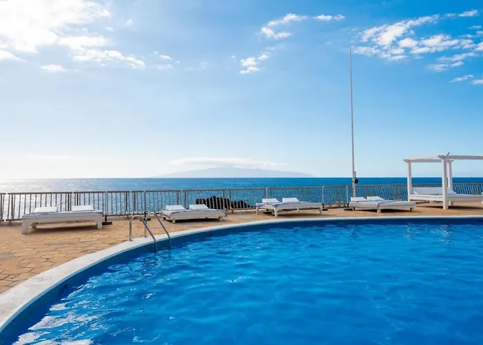 Cozy, Modern Dream Blue *