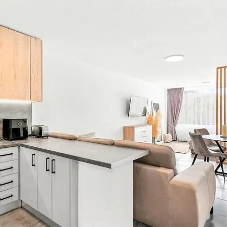 Apartment Cozy, Modern Dream Blue Callao Salvaje