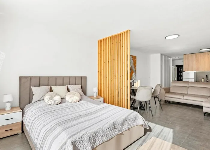 Cozy, Modern Dream Blue شقة